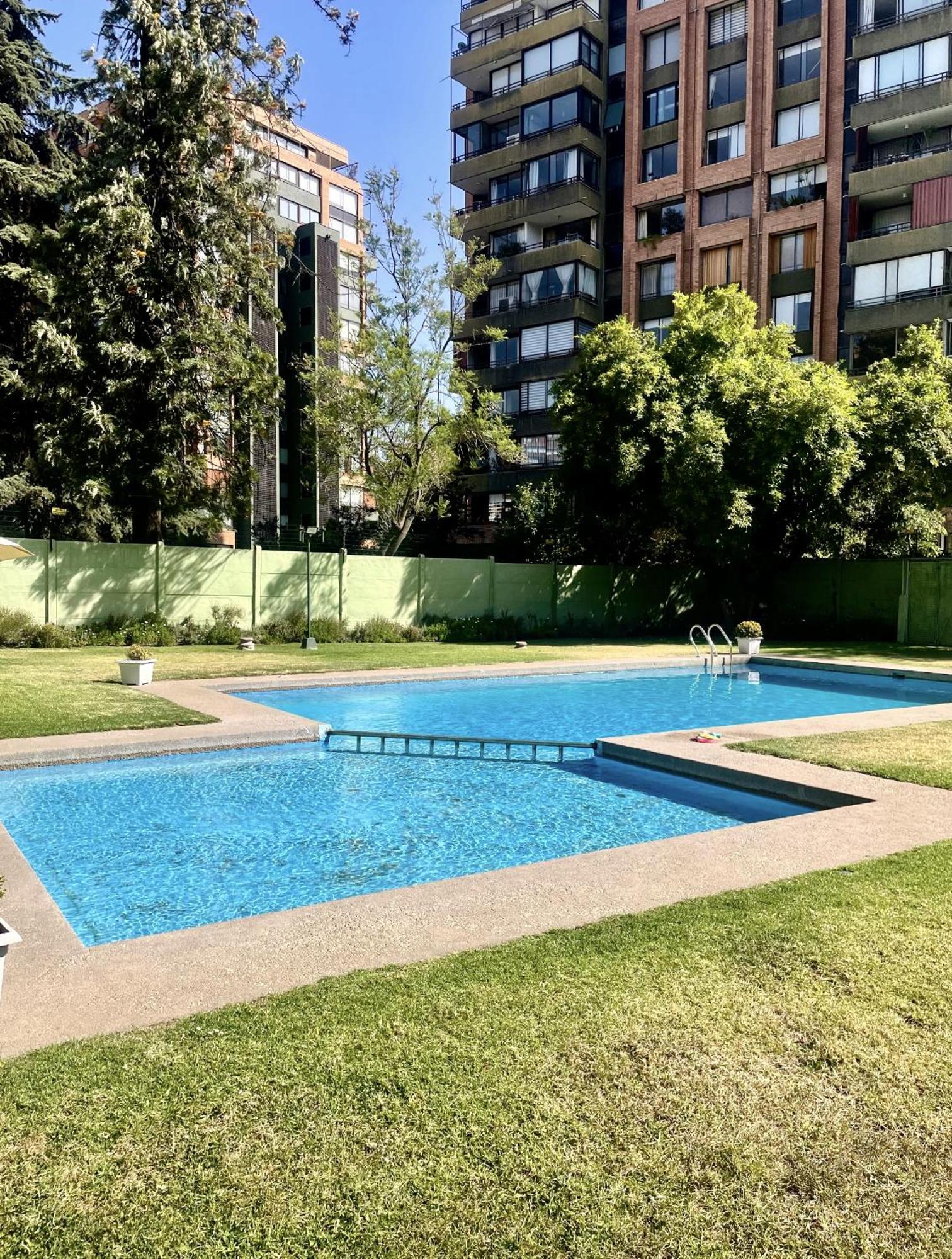 Apartamento 2 En Las Condes - Martin De Zamora * Santiago de Chile
